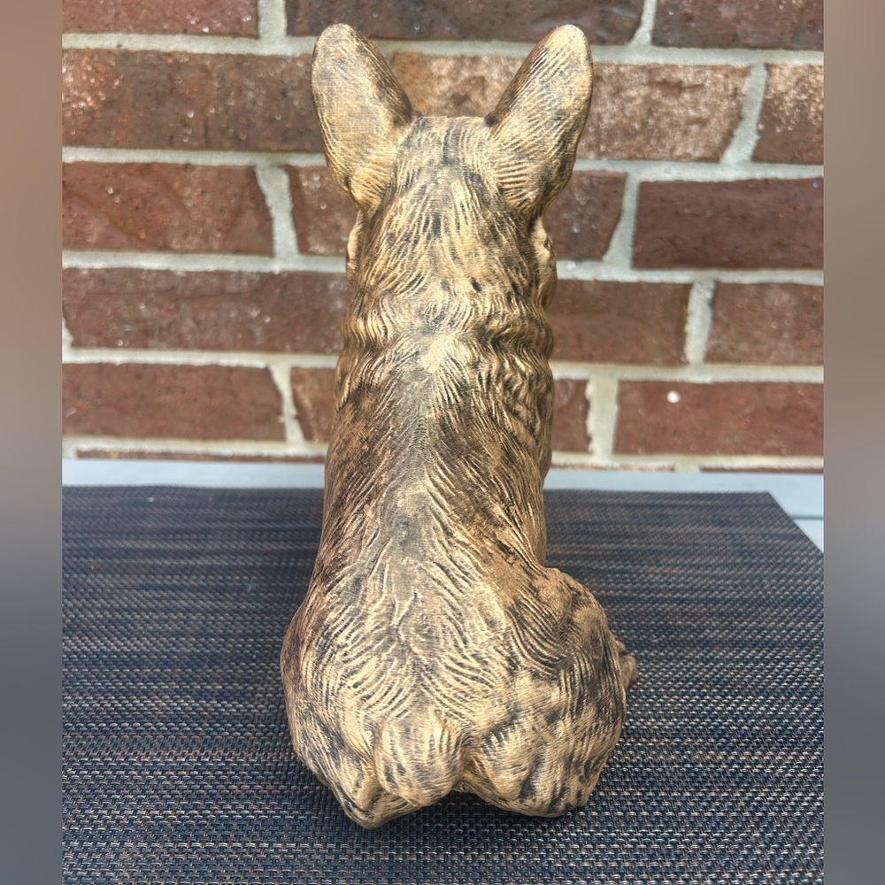 Charming Corgi Statue - Picture 5 of 8